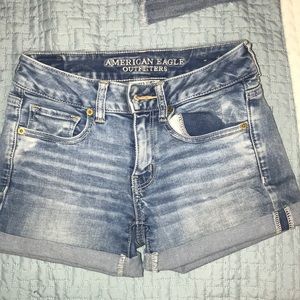 American Eagle shorts, perfect condition